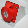 Toma 16 Amp 3P+T Incrustar Famatel